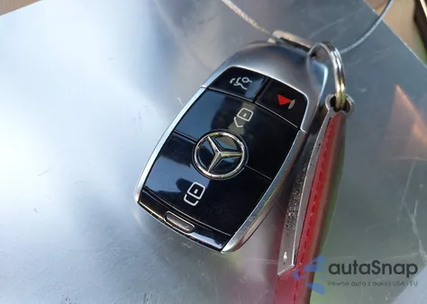 2018 Mercedes-Benz E 300 from USA, damaged, VIN WDDZF4JB0JA315945